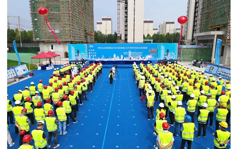 天華實業(yè)集團舉辦東營經濟技術開發(fā)區(qū)建筑施工生產安全事故應急預案演練