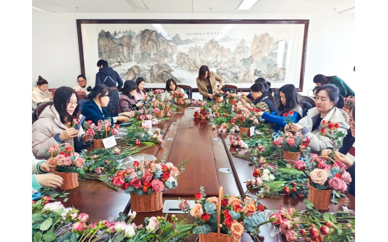 女神節(jié)丨女神插花，浪漫開啟，共赴一場(chǎng)花與手作之約