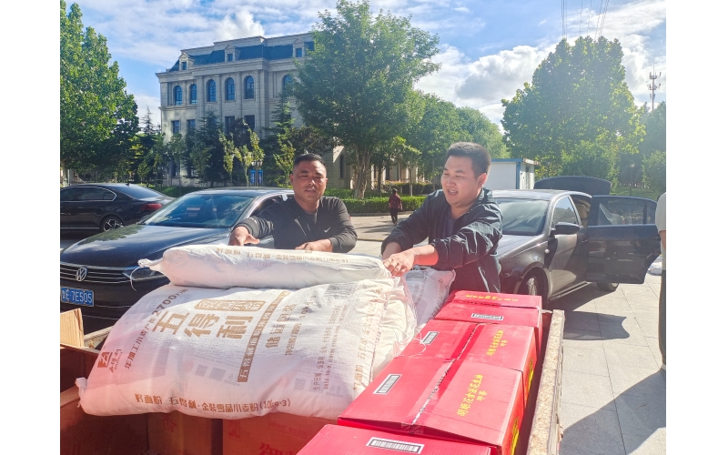 關(guān)懷如“月”而至丨天華實業(yè)集團為全體員工發(fā)放中秋福利